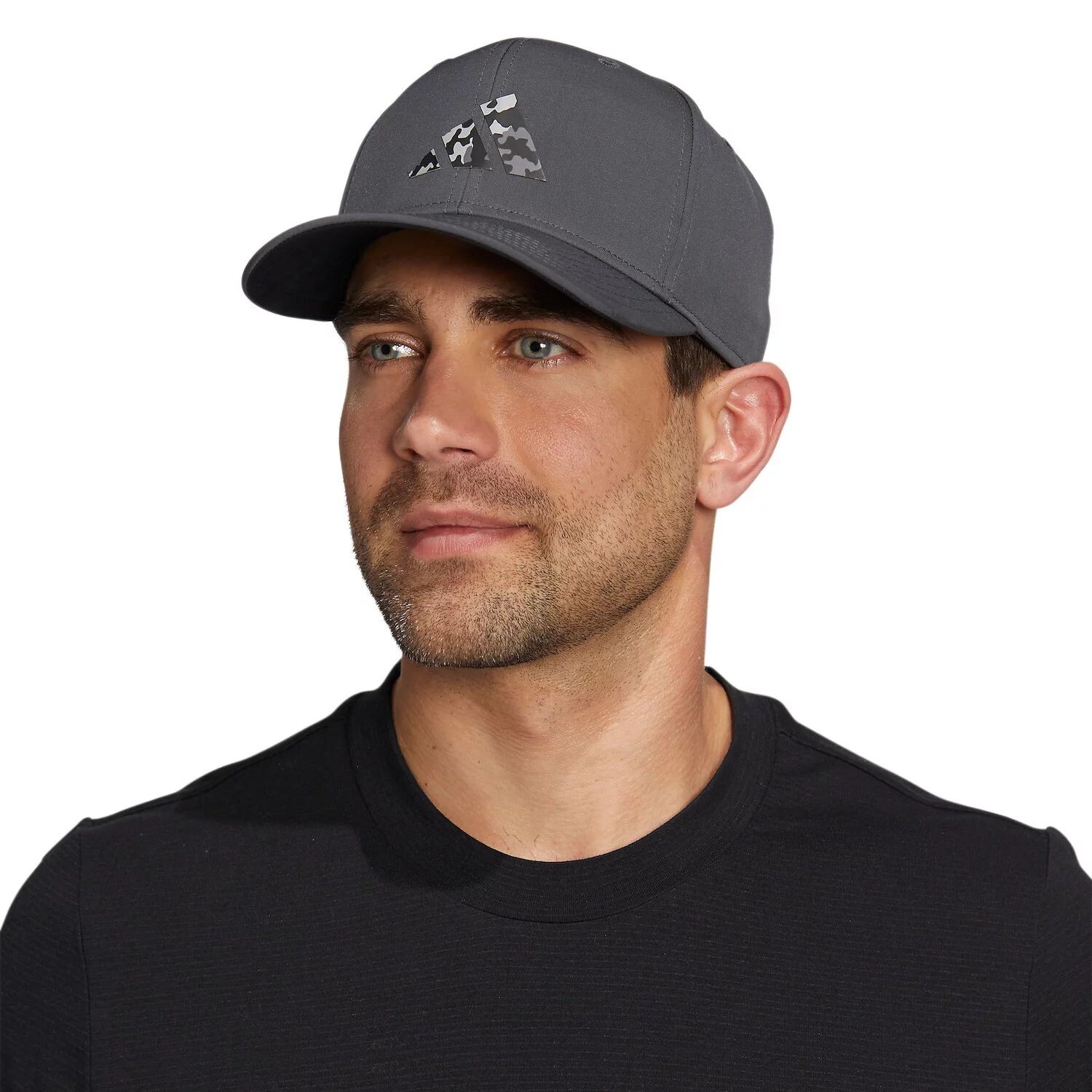

Мужская бейсболка adidas 3-Bar Snapback