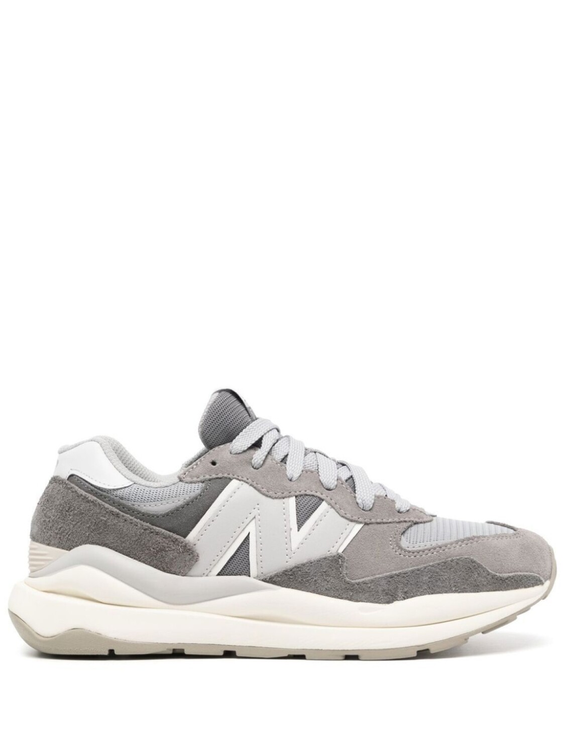 

New Balance кроссовки с нашивкой-логотипом и вставками, серый