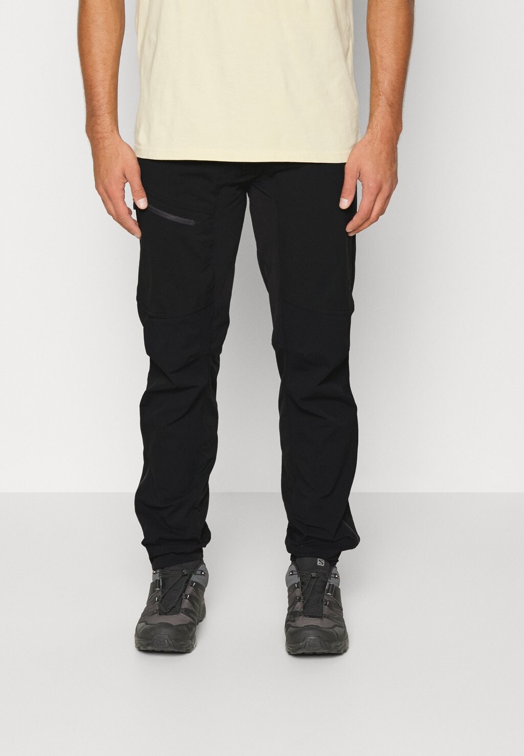 

Брюки для активного отдыха Falketind Flex Heavy Duty Pants Norrøna, цвет caviar/zip grey