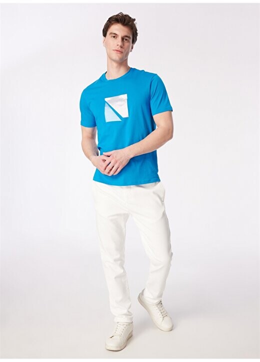 

Однотонная синяя мужская футболка с круглым вырезом 3DZTCF ZJ3VZ 1559 Armani Exchange, синий