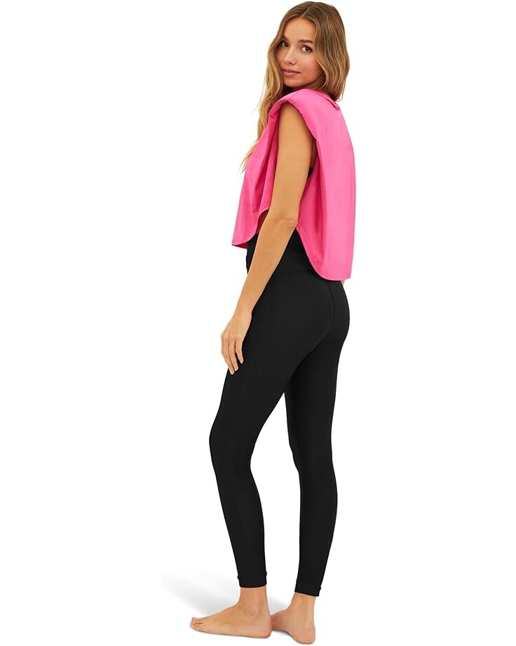 

Футболка Beach Riot Mesh Dunes Muscle Tee, цвет Fandango Pink