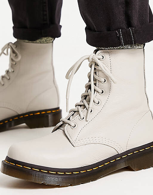 

Ботинки Dr Martens 1460 Pascal Virginia из булыжника