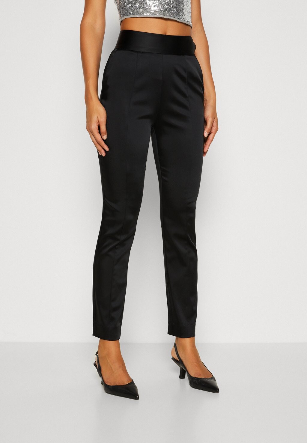 

Брюки Roxanne Pant MARCIANO BY GUESS, цвет jet black