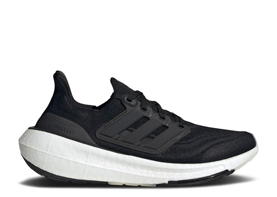

Кроссовки adidas Wmns UltraBoost Light, цвет Core Black