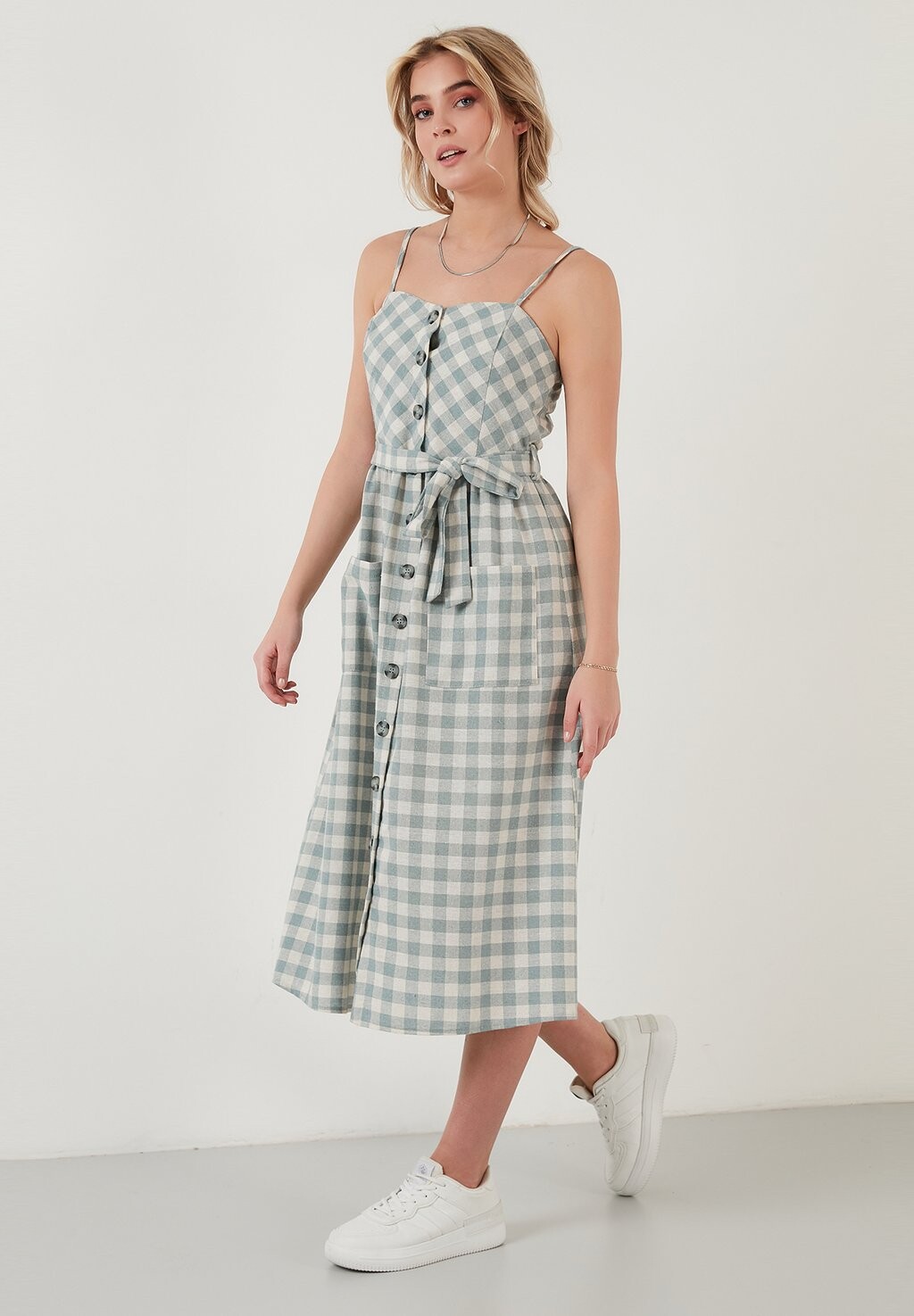 

Летнее платье LELA