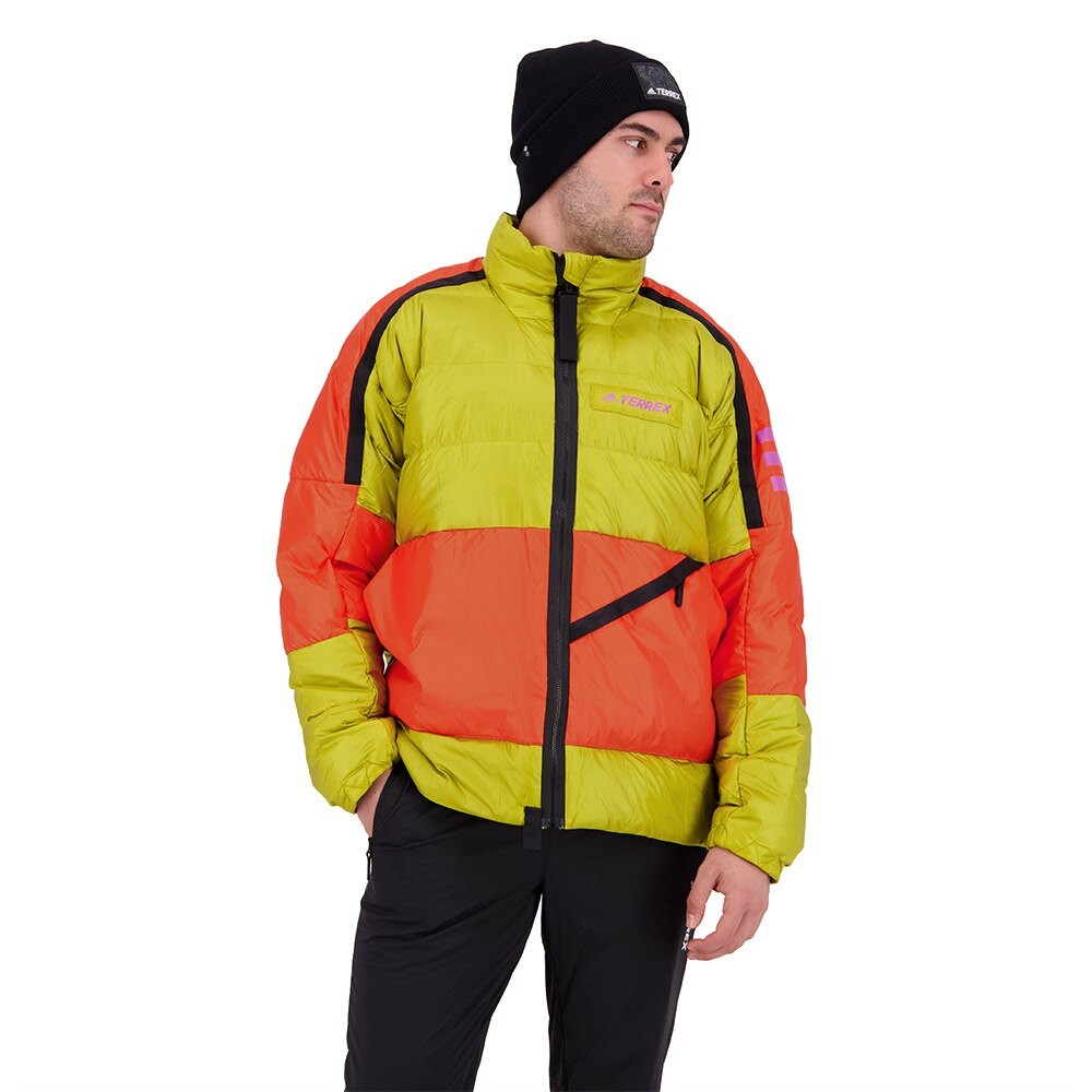 

Куртка adidas Terrex Utilitas Down, зеленый