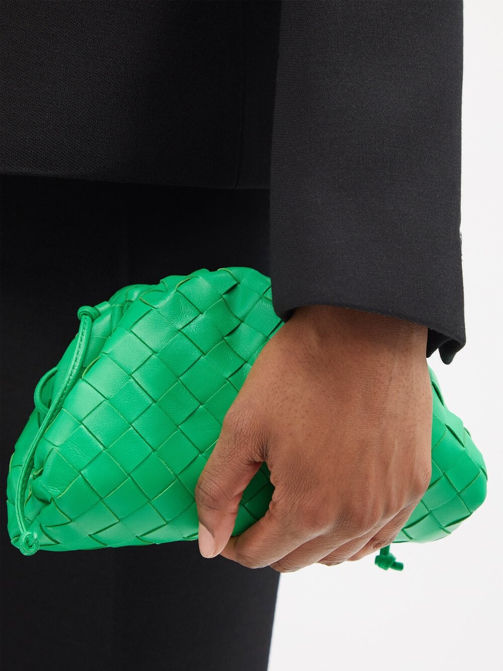 

Сумка через плечо pouch mini из кожи intrecciato Bottega Veneta, зеленый