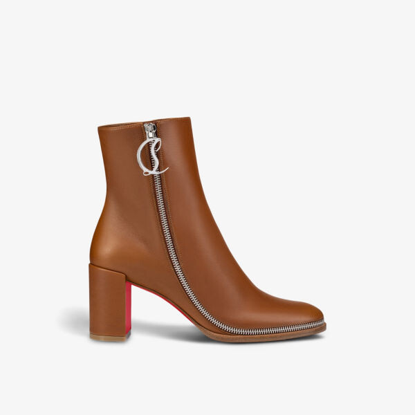 

Кожаные ботильоны на каблуке CL Zip Booty 70 с бляшкой-логотипом Christian Louboutin, цвет cuoio