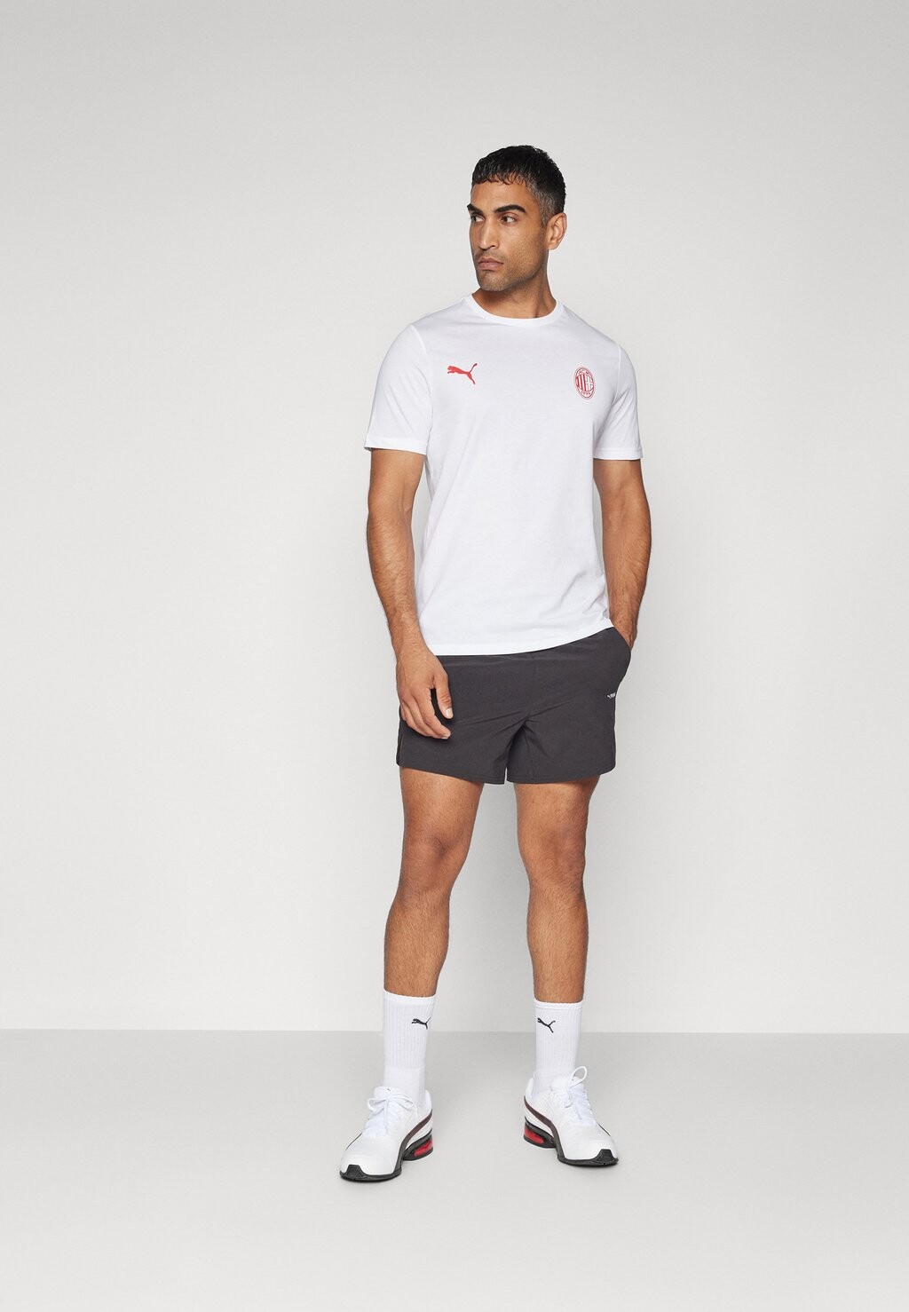 

Футболка с принтом Ac Milan Essential Puma, белая/на все времена красная