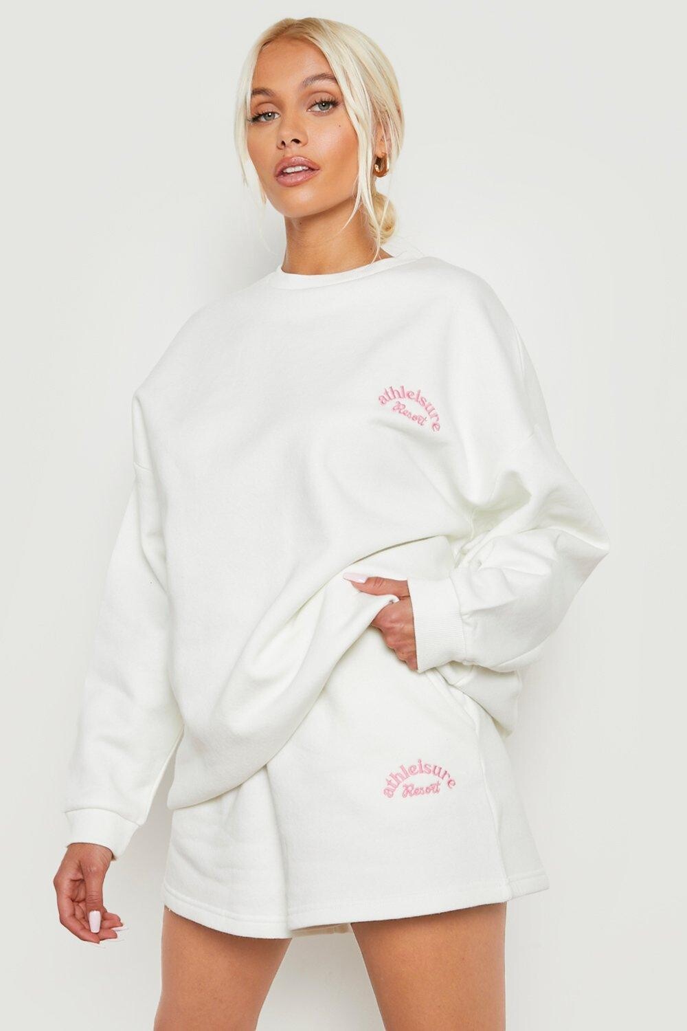 

Свитер athleisure resort короткий спортивный костюм Boohoo, экру
