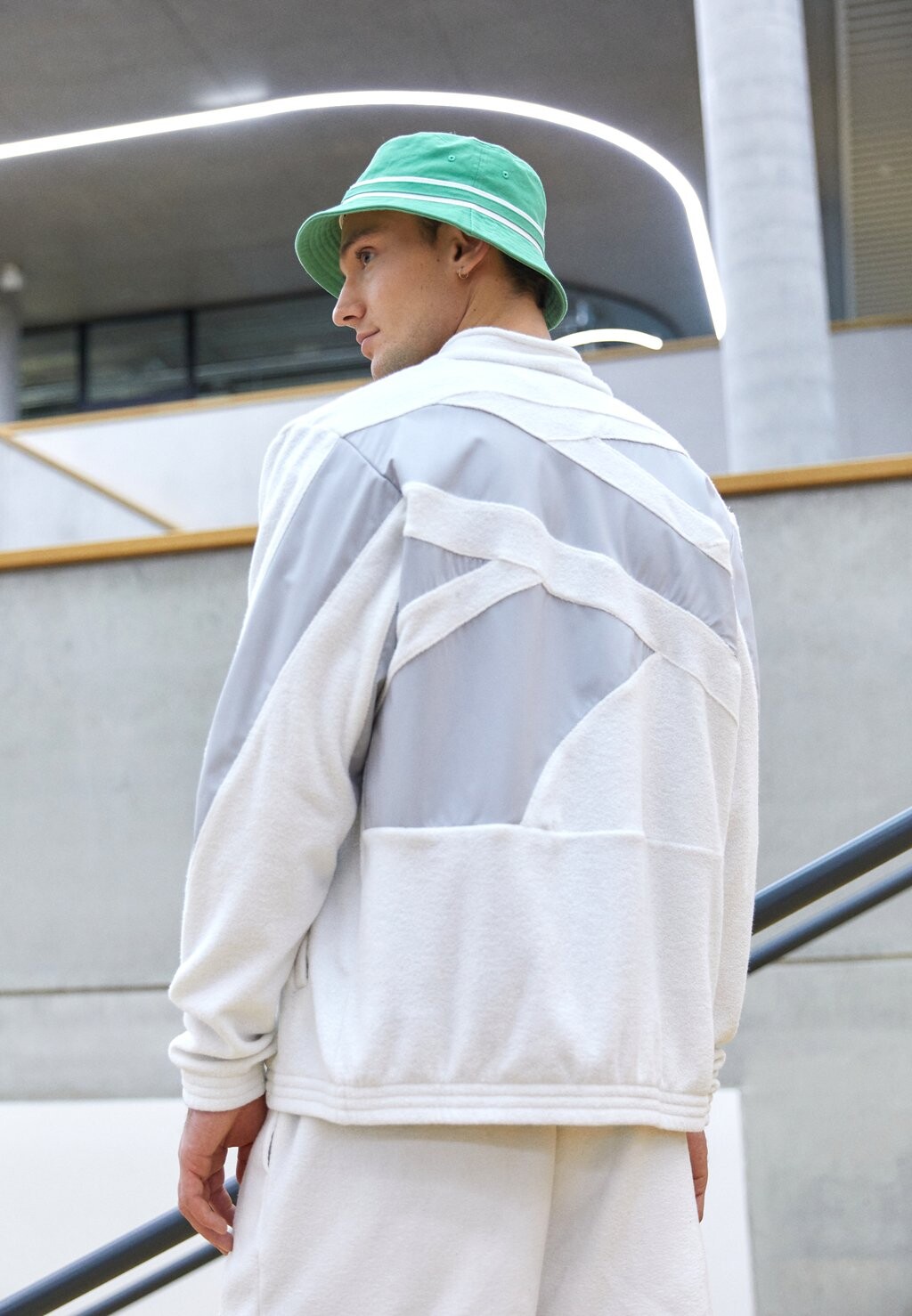 

Куртка флисовая Reebok