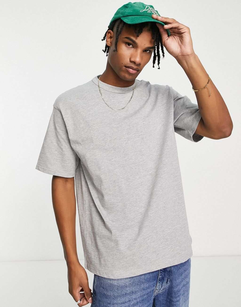 

Серая меланжевая футболка оверсайз Pull&Bear эксклюзивно на ASOS, Серый