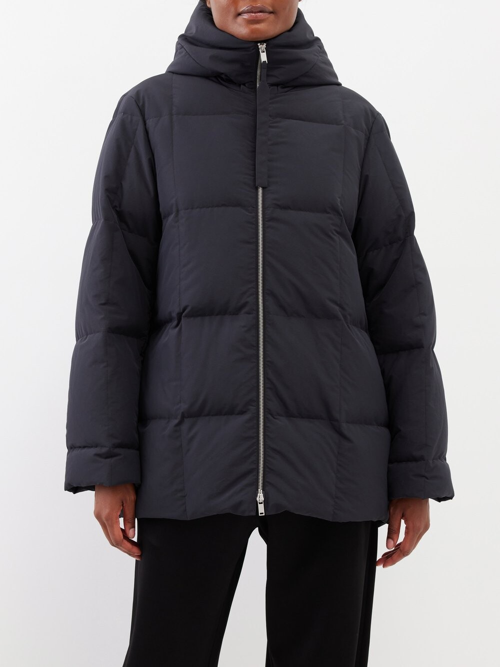 

Стеганый пуховик с капюшоном Jil Sander, черный