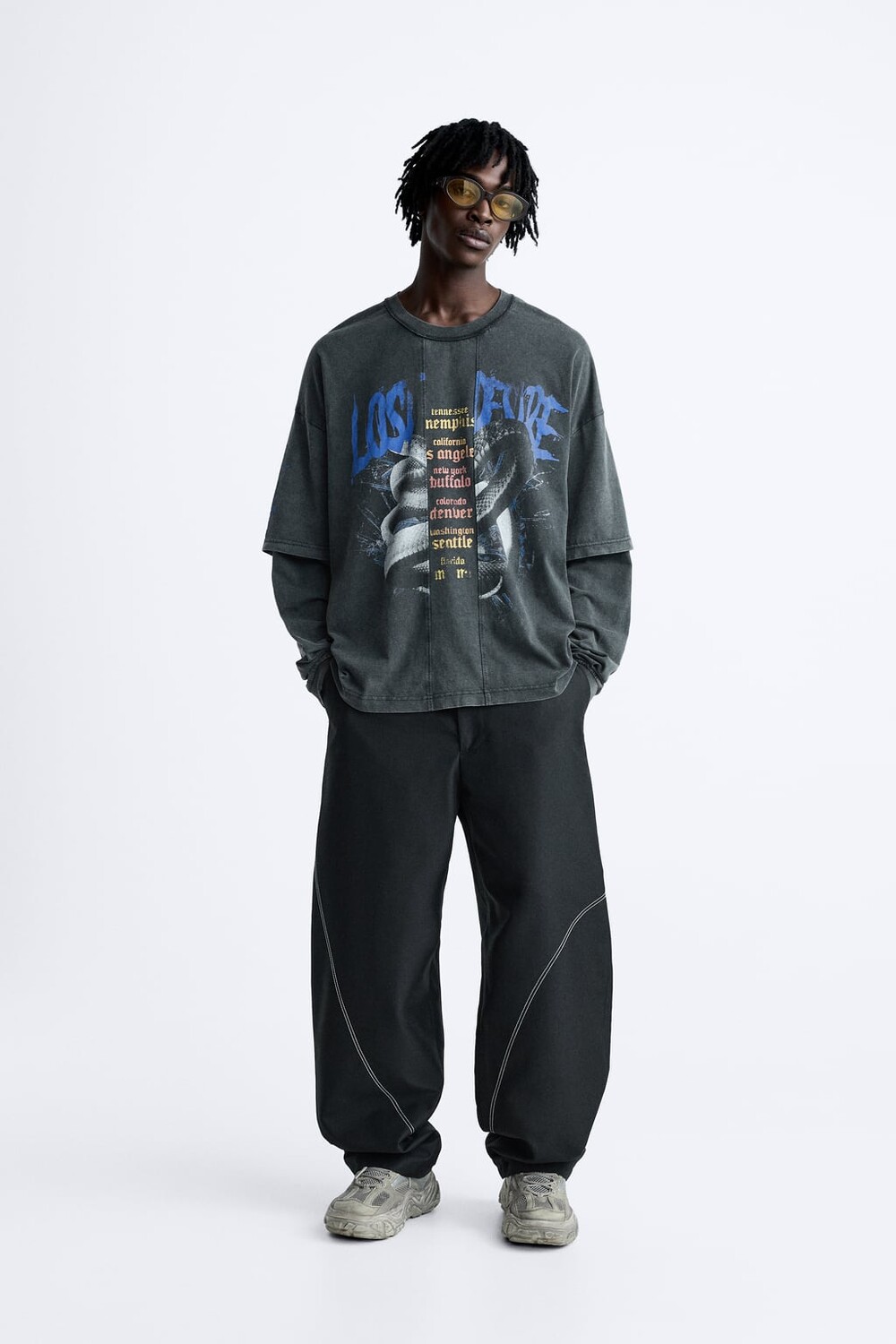 

Брюки с контрастной отстрочкой ZARA, черный