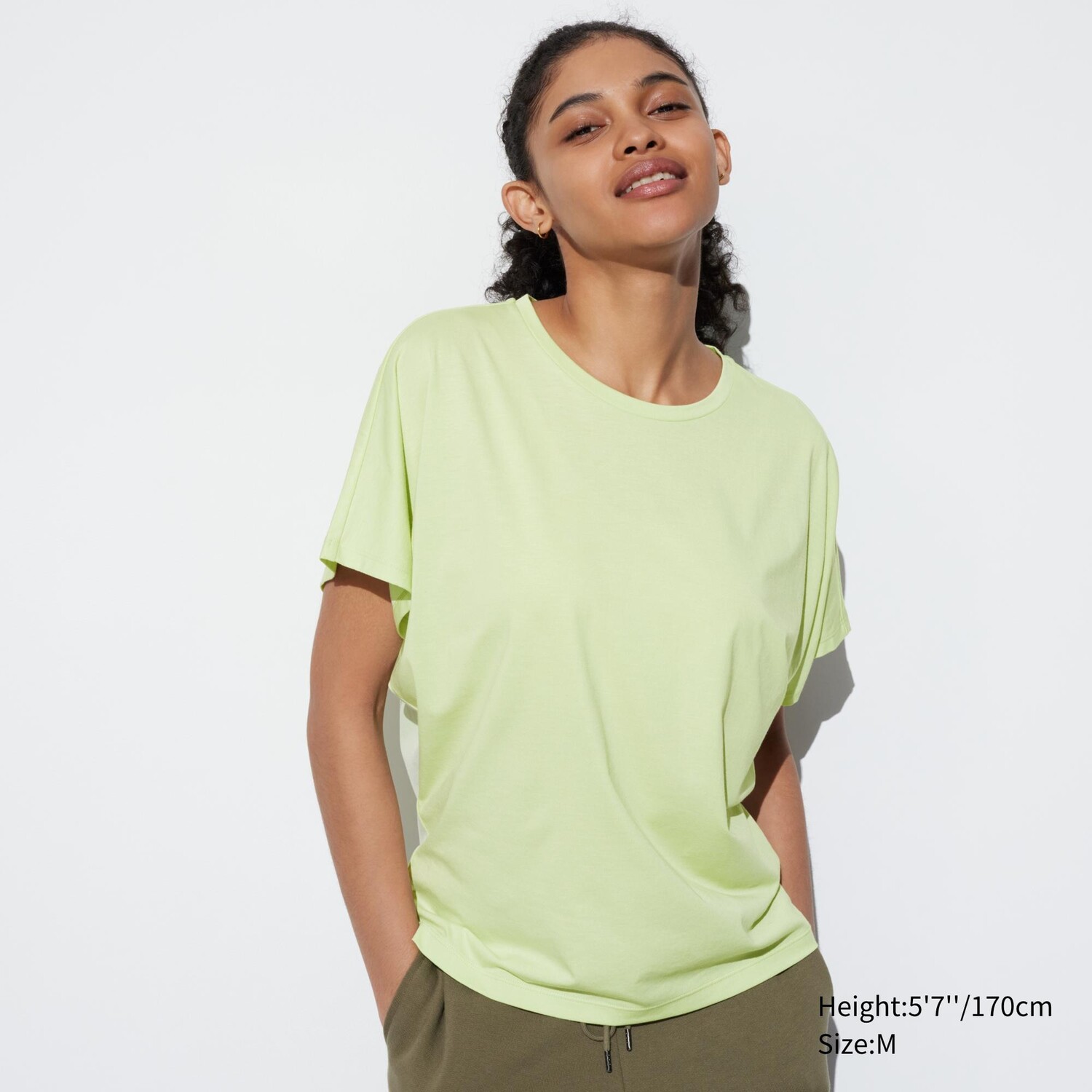

Футболка Uniqlo AIRism с драпировкой, зеленый