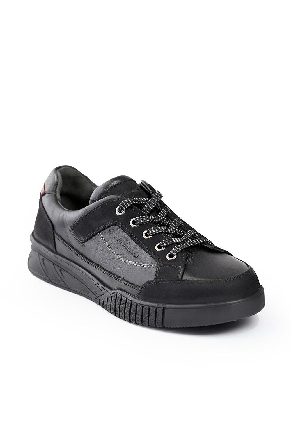 

Мужская обувь SWIFT-H Comfort черная FORELLİ
