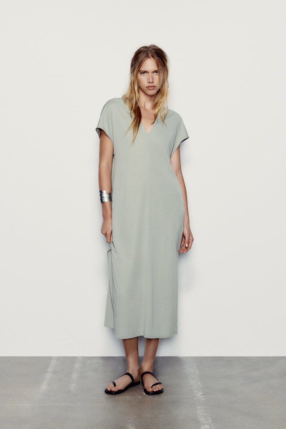 

Платье-туника с вырезами ZARA, серый