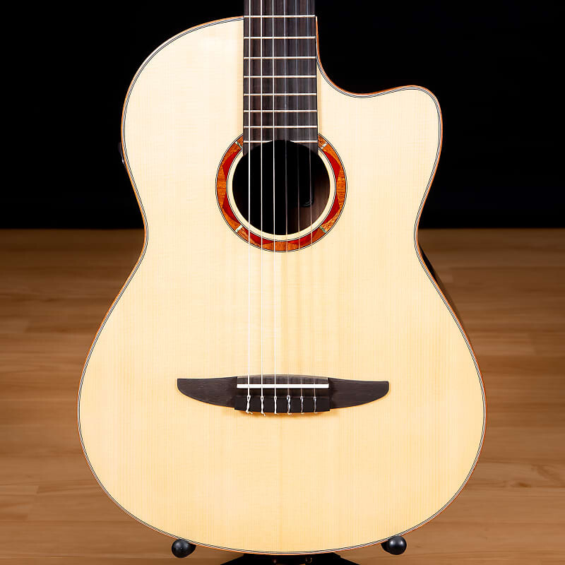 

Акустическая гитара Yamaha NCX5 Classical Acoustic-Electric Guitar - Natural SN IJM537A