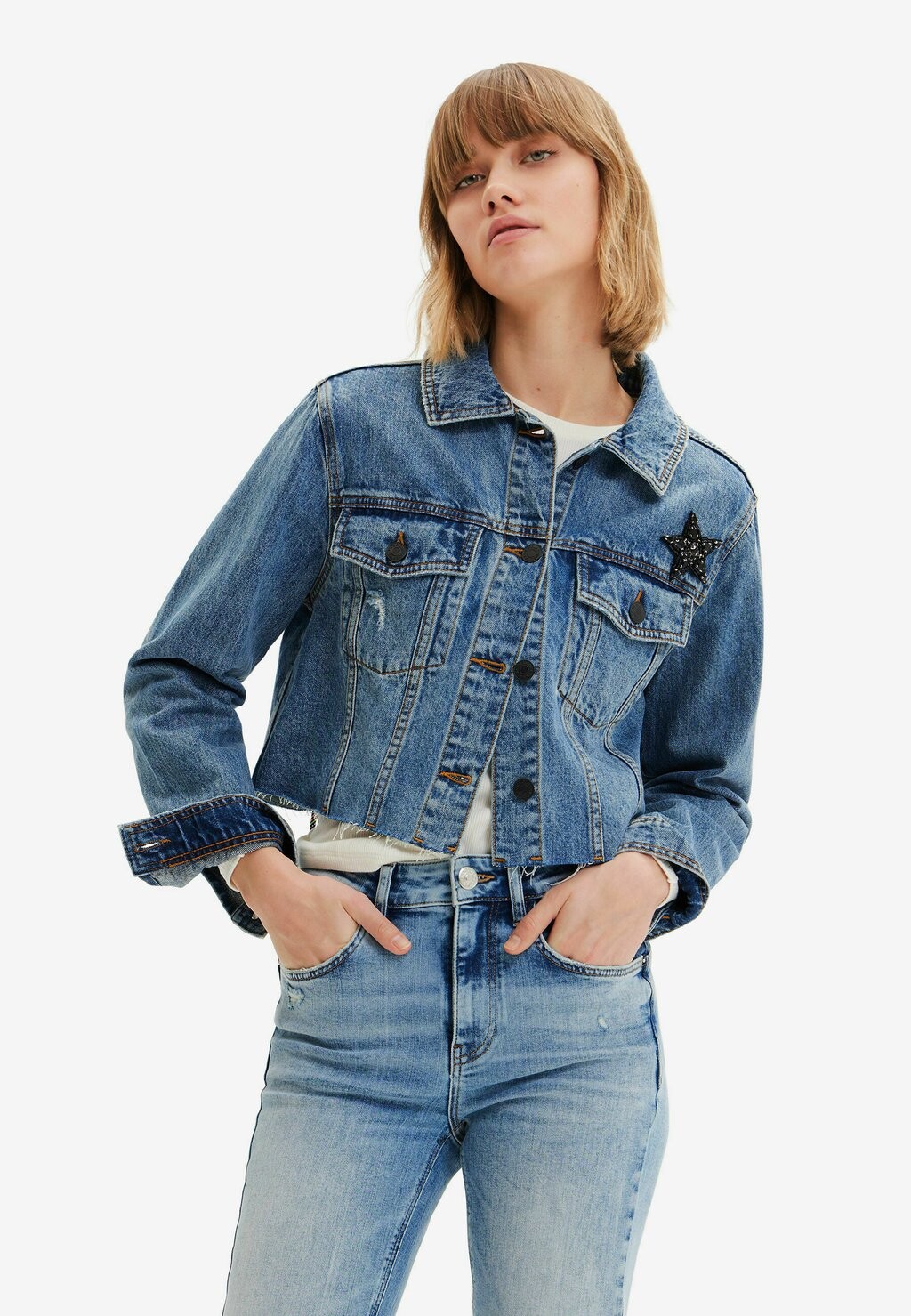 

Джинсовая куртка Desigual