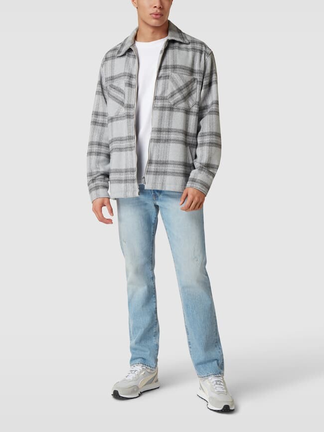 

Джинсы прямого кроя с нашивкой-лейблом Levi's, синий