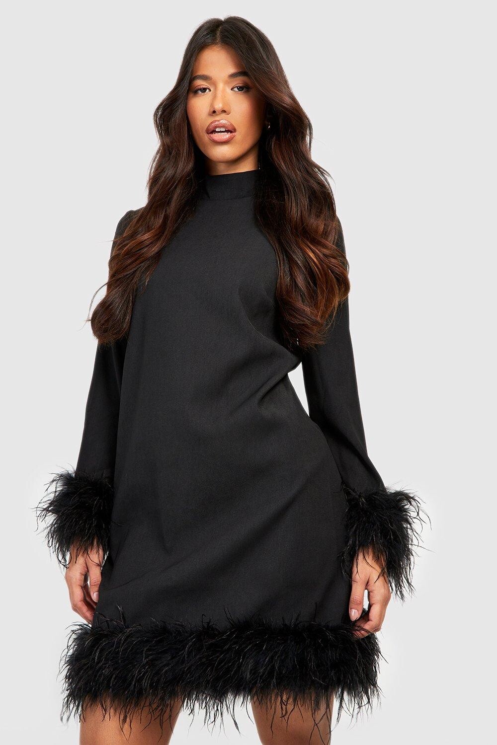 

Платье с высоким воротом и перьями Boohoo, черный