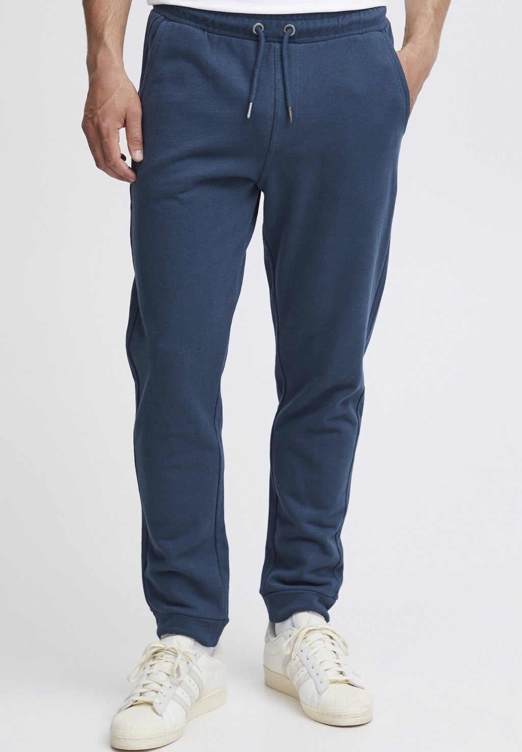 

Спортивные брюки Sweatpants Blend, цвет dress blues