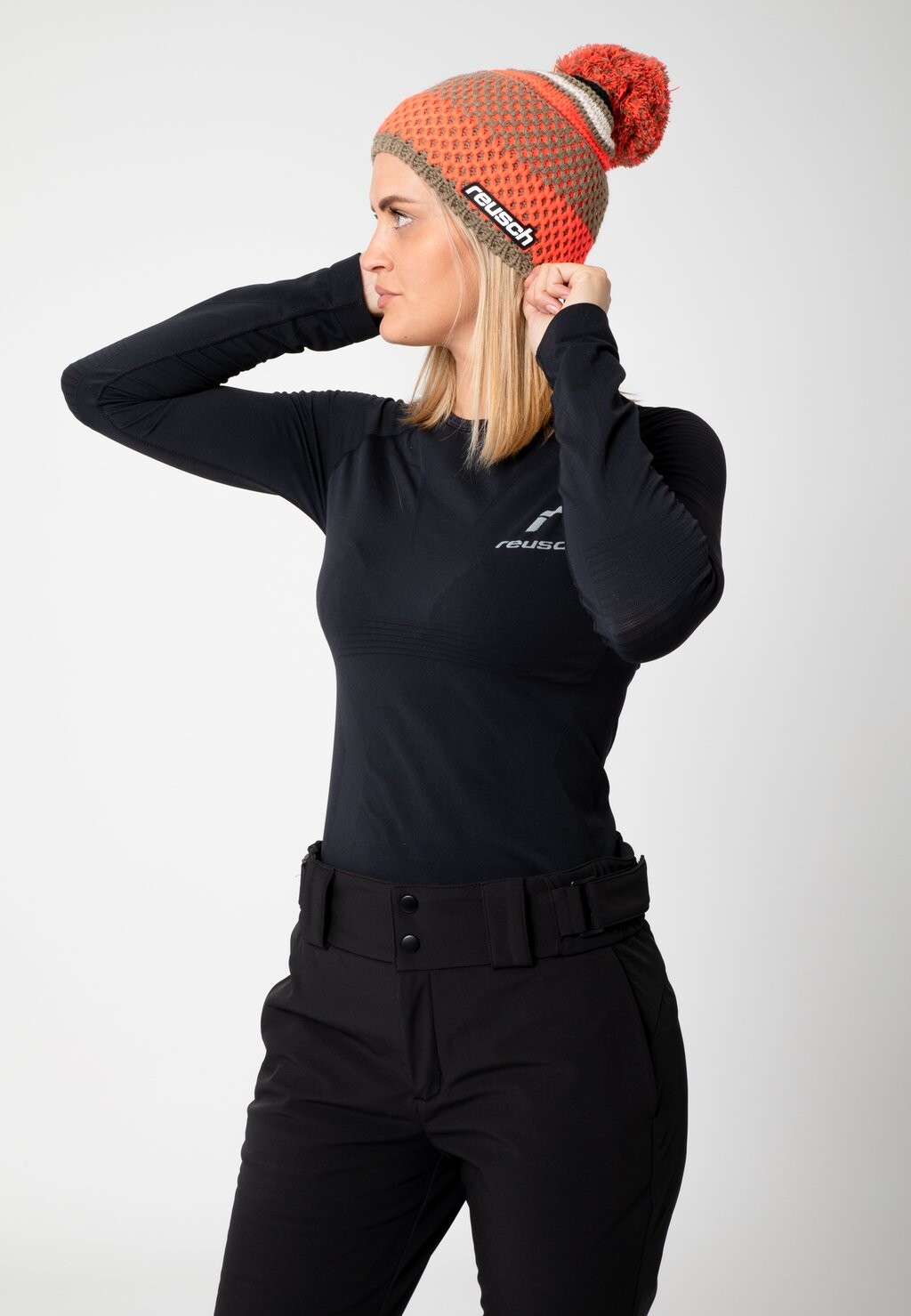 

Шапка ELLIE Reusch, цвет fiery coral