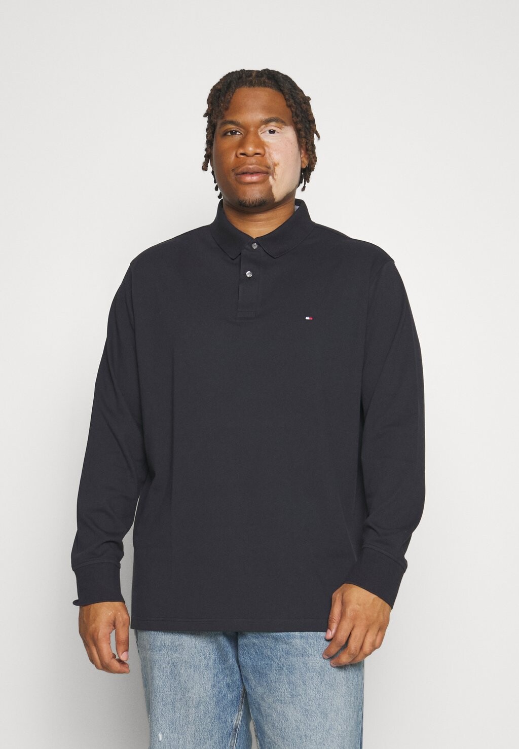 

Поло 1985 ОБЫЧНЫЙ Tommy Hilfiger, небо пустыни