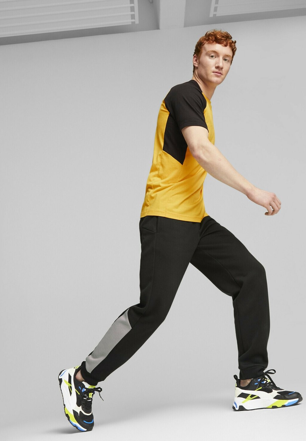 

Низкие кеды Puma