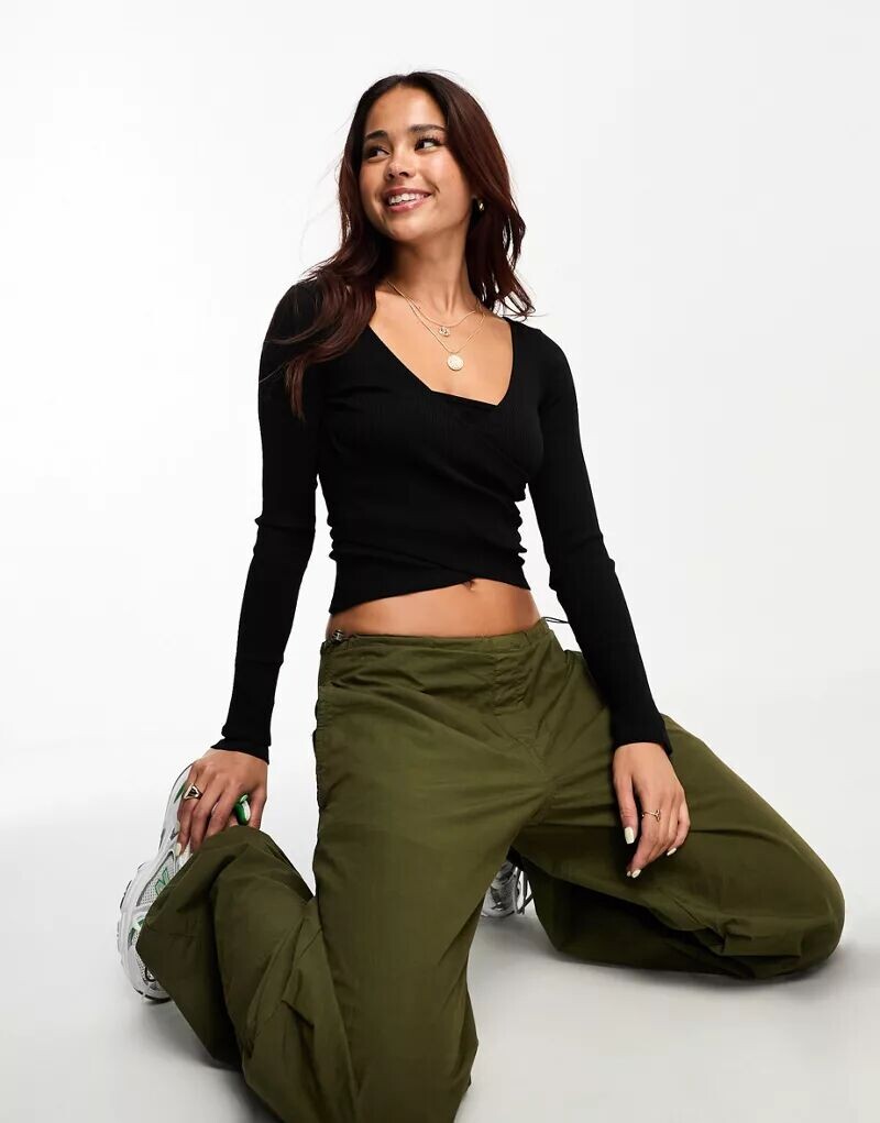 

Черный топ в рубчик с запахом и встроенной кофточкой Miss Selfridge 2-в-1