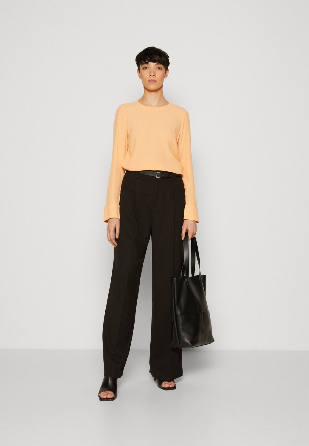 

Топ с длинным рукавом Esprit, оранжевый