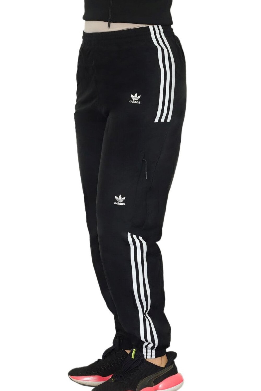 

Спортивные брюки - Черный - Джоггеры adidas, черный