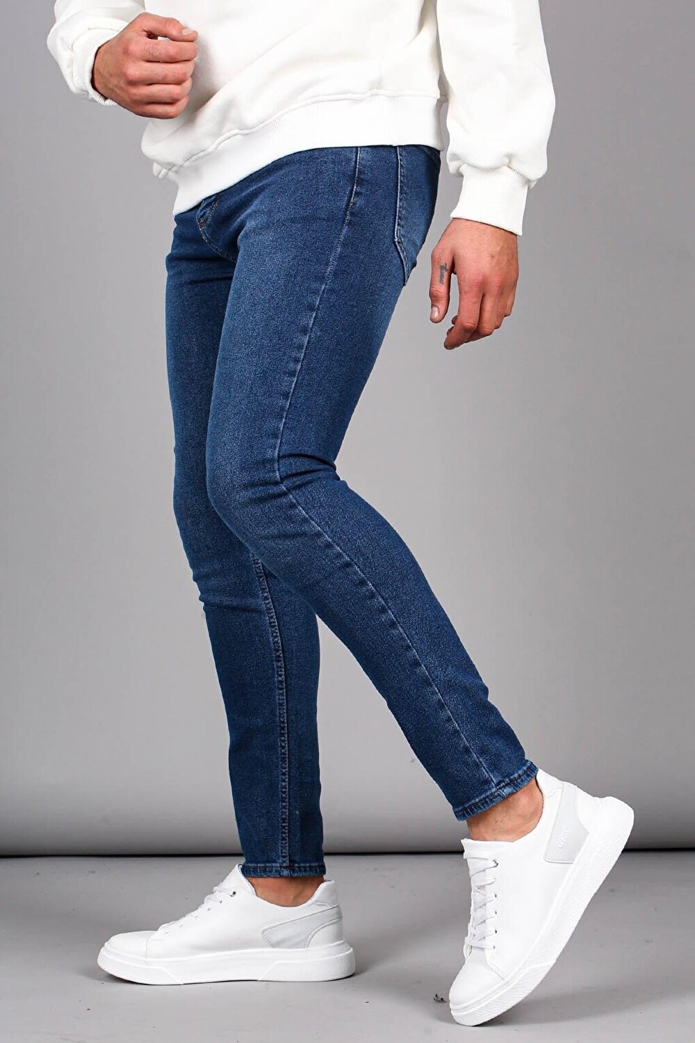 

Синие мужские джинсы Skinny Fit из лайкры с эффектом потертости 6327 MADMEXT
