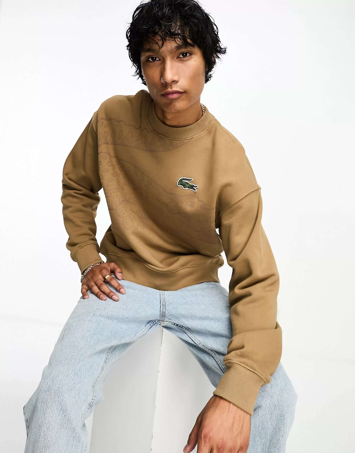 

Темно-бежевый свитшот Lacoste из крупной кожи крокодила