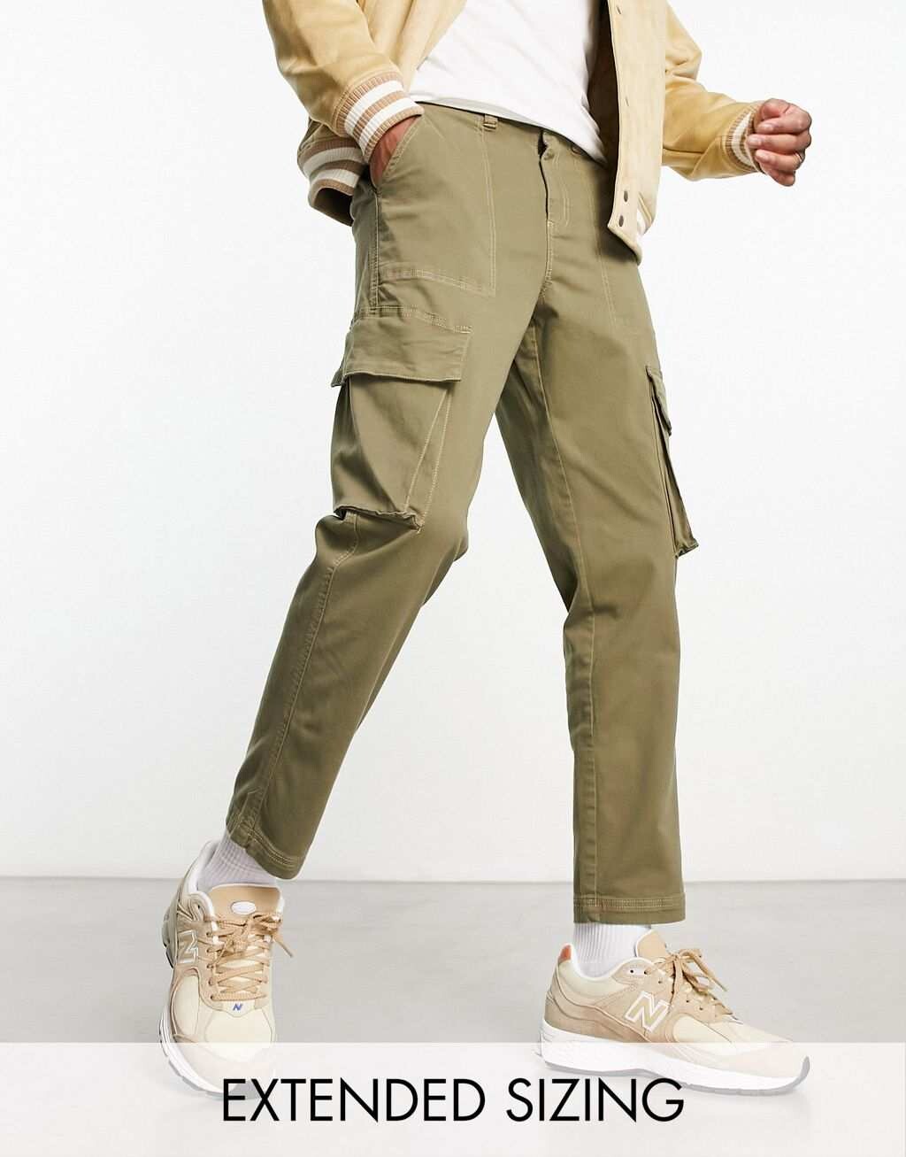 

Зауженные брюки карго цвета хаки ASOS DESIGN