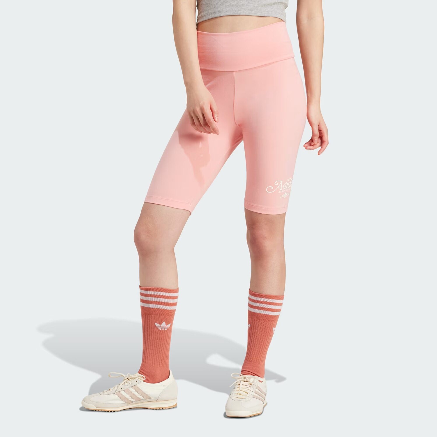 

Короткие леггинсы Adidas, цвет Semi Pink Spark