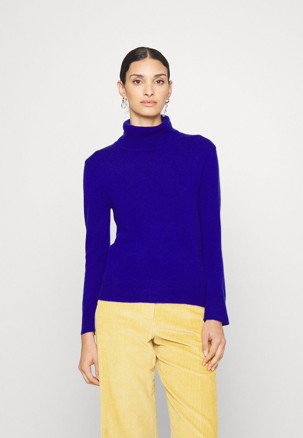 

Свитер pure cashmere