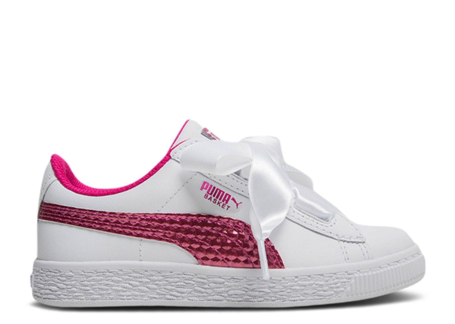 

Кроссовки Puma Basket Little Kid 'Heart Coated Glam', белый
