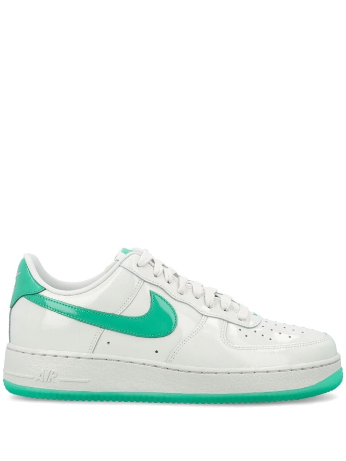 

Кроссовки Nike Air Force 1 '07, белый/зеленый