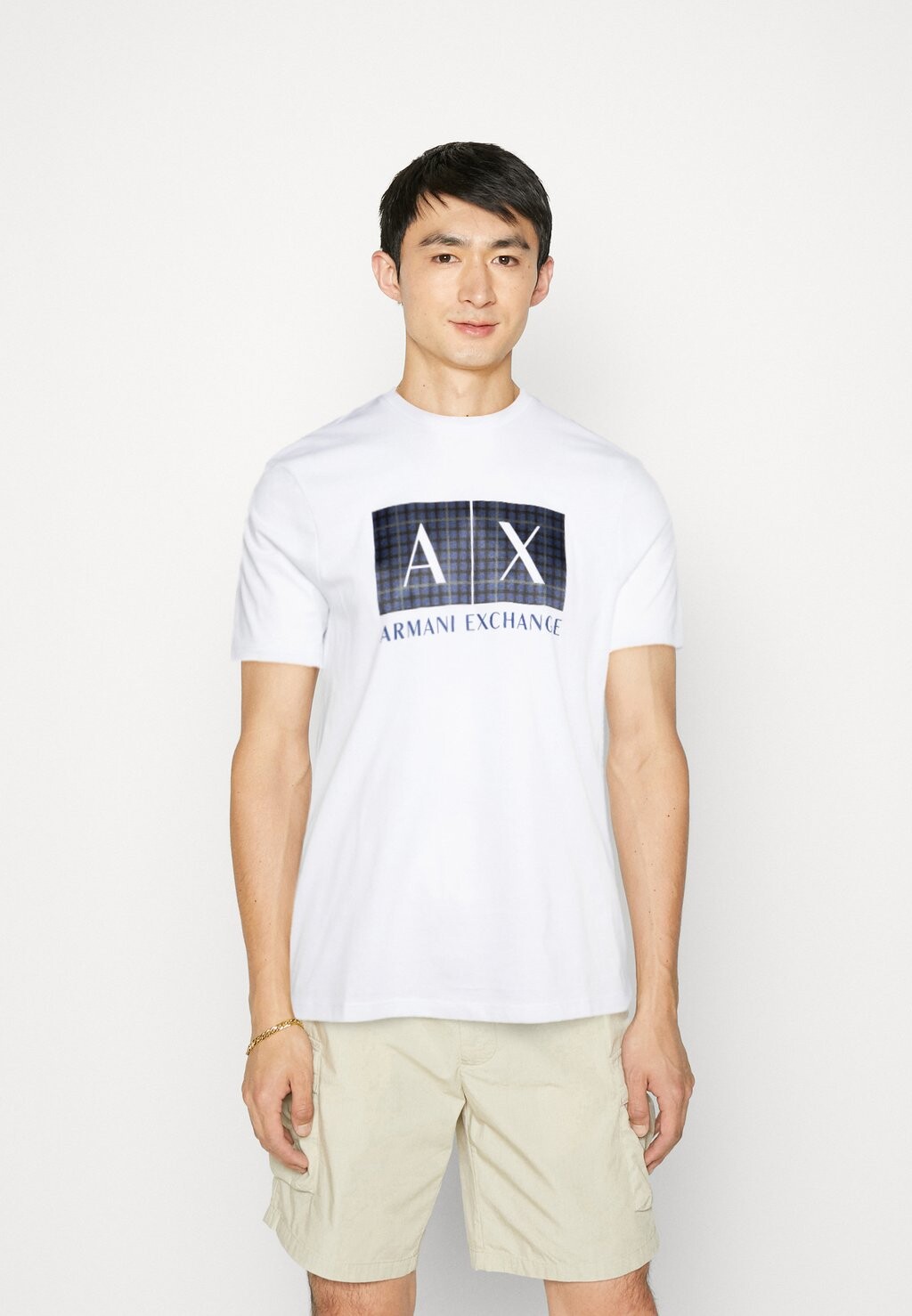 

Футболка с принтом Armani Exchange, белый