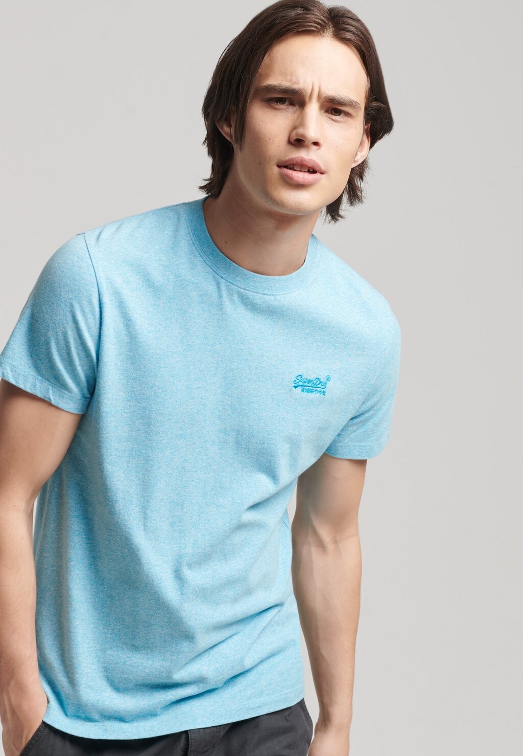 

Базовая футболка VINTAGE LOGO Superdry, пестрый желтый