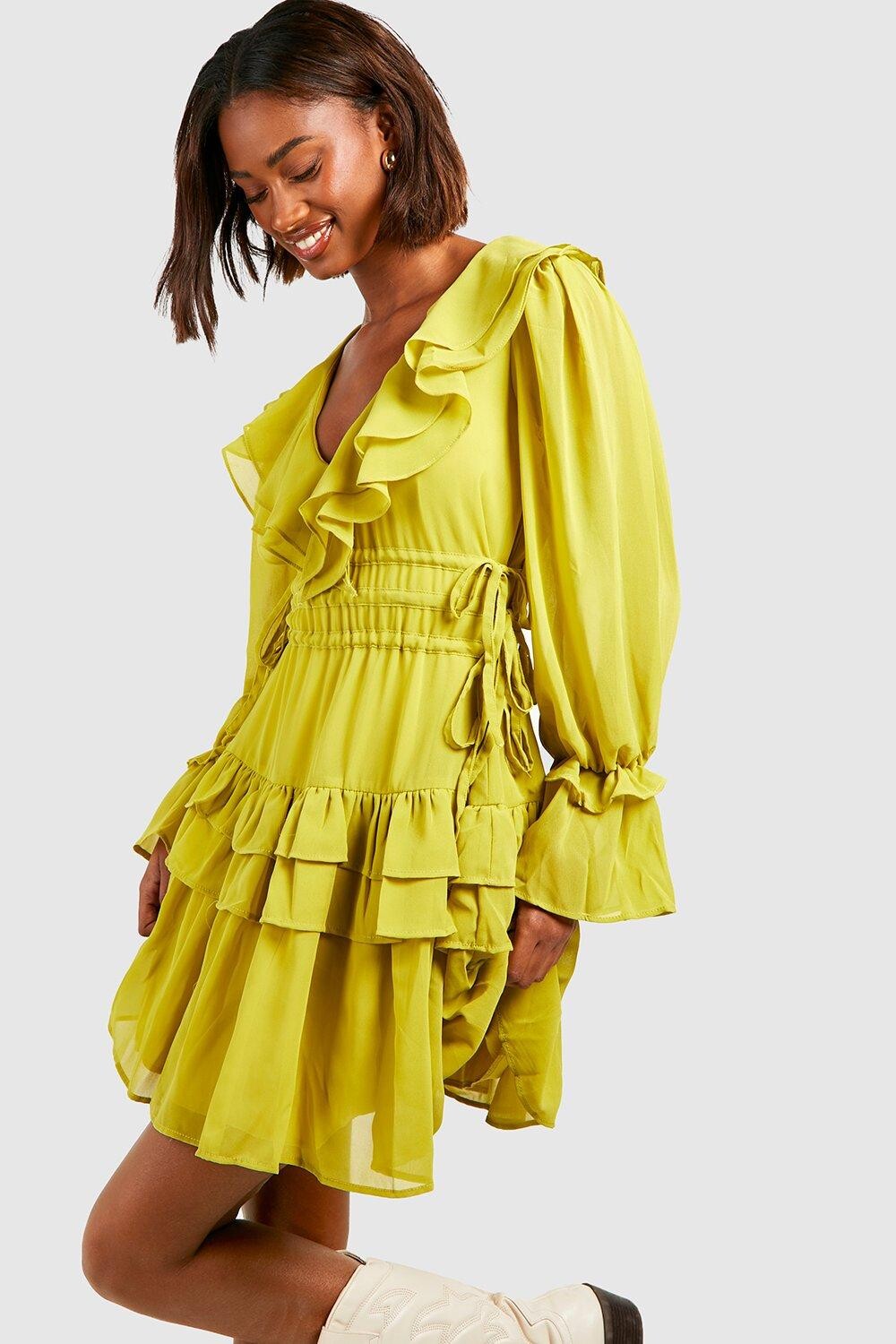 

Платье из шифона с рубками Boohoo, шартрез