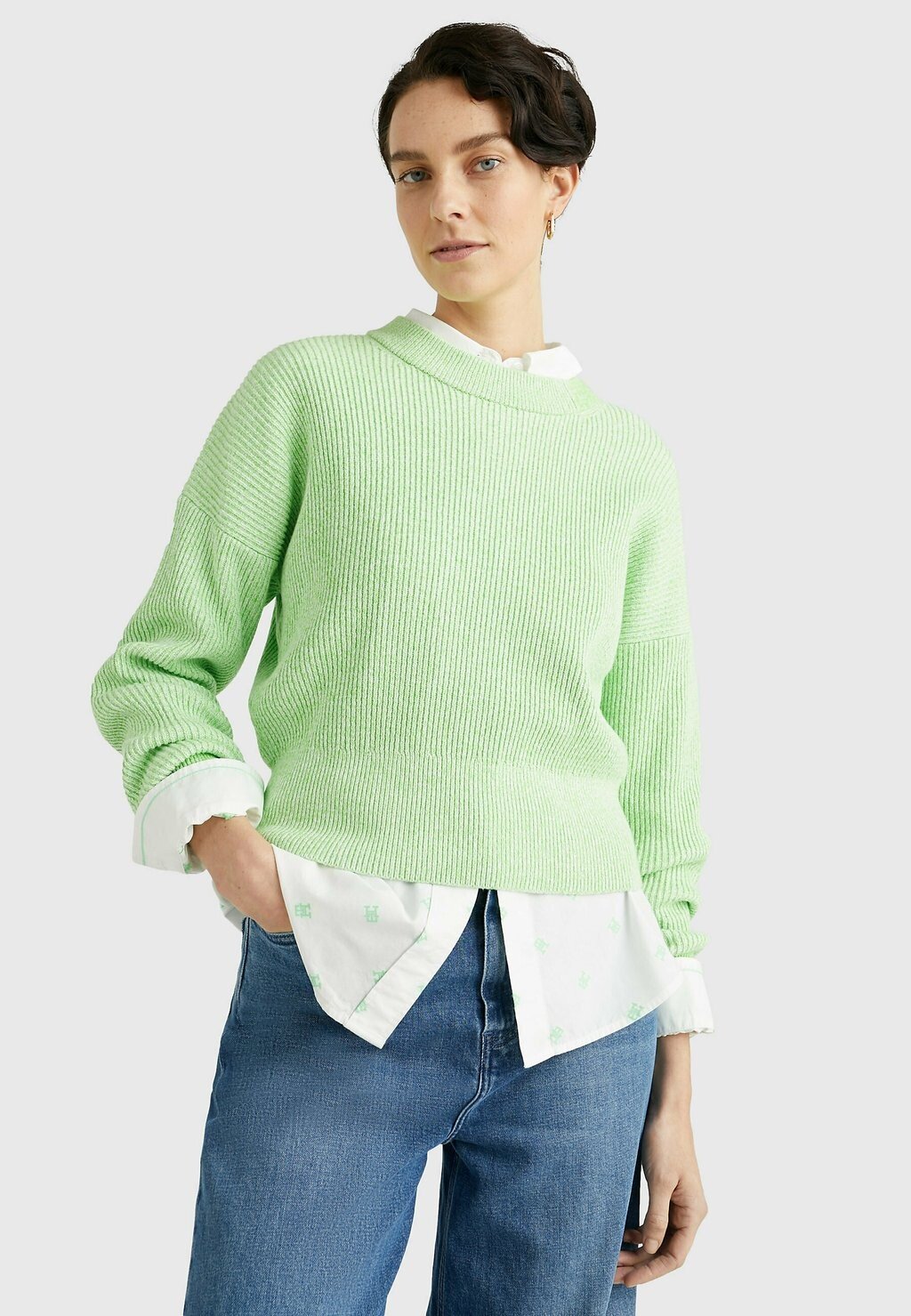 

Свитер Tommy Hilfiger, зеленый