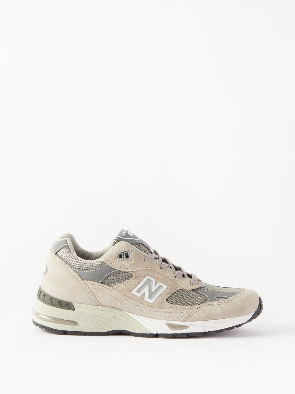 

Кроссовки made in uk 991 из замши и сетки. New Balance, бежевый