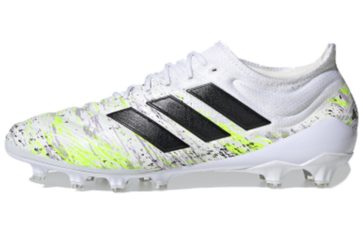 

Мужские футбольные кроссовки Adidas Copa