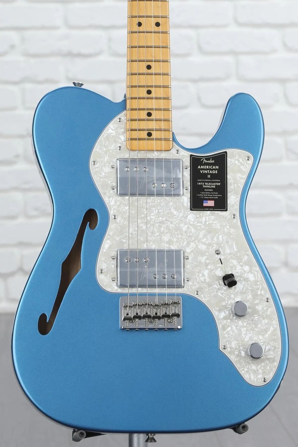 

Электрогитара Fender American Vintage II 1972 Telecaster Thinline, цвет Лейк-Плэсид, синий