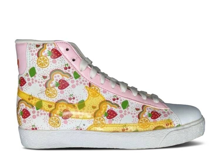 

Кроссовки Nike BLAZER MID PREMIUM PS 'STRAWBERRY SHORTCAKE', белый
