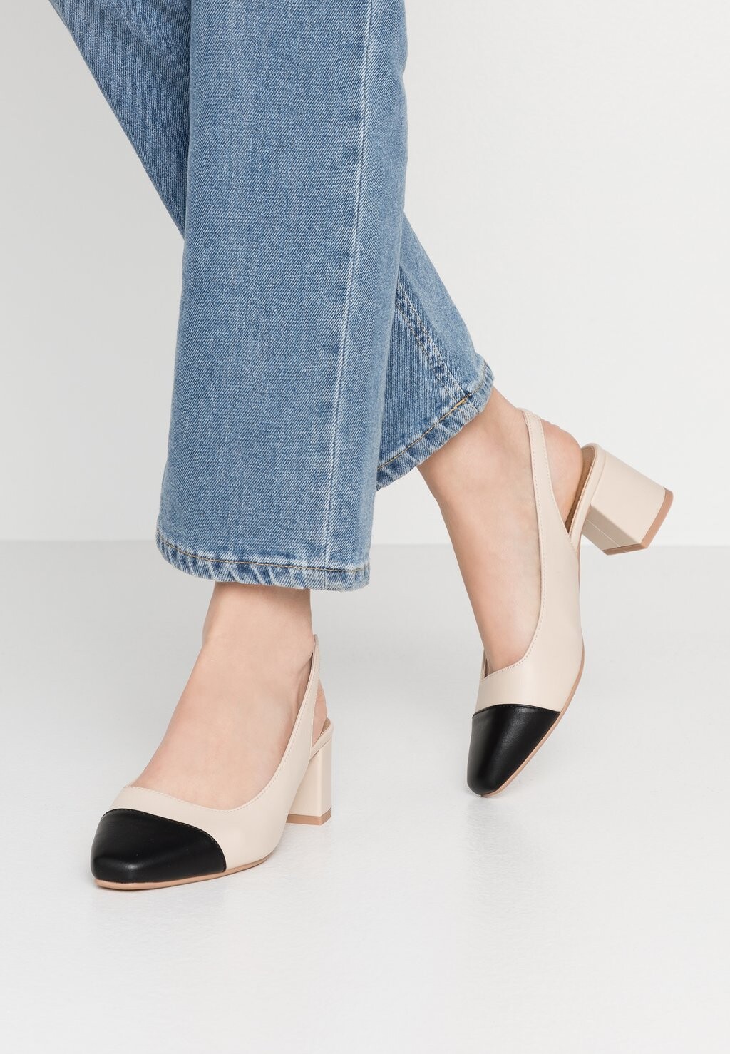 

Классические туфли на каблуке Rubi Shoes by Cotton On