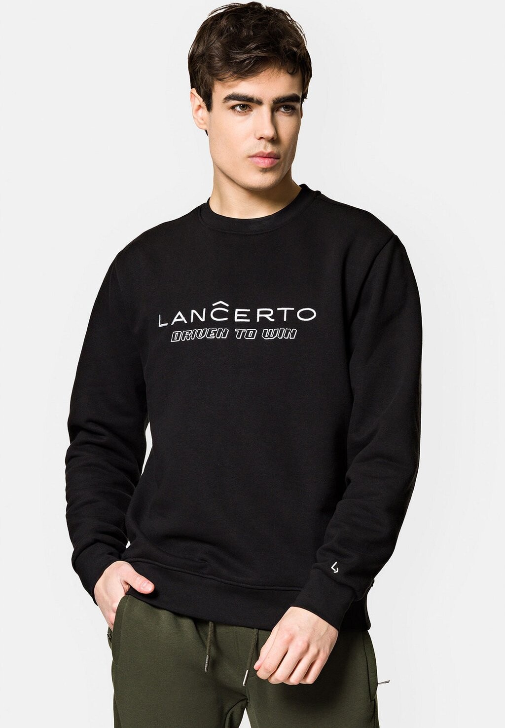 

Толстовка с капюшоном Lancerto, черный