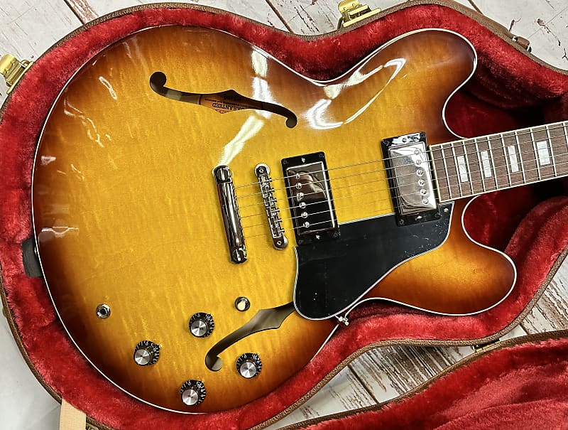 Электрогитара Gibson ES-335 Figured 2023 Iced Tea New Unplayed Auth Dlr 8lb 8oz #075